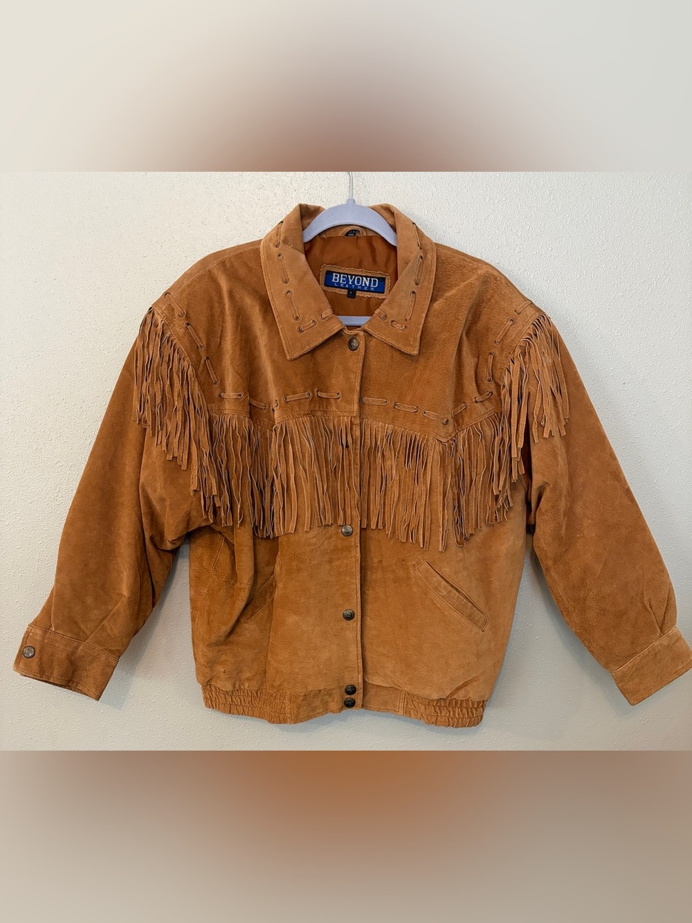 Vintage BEYOND Leather Tan Suede Fringe Cowboy Western Jacket 90’s Y2K Country